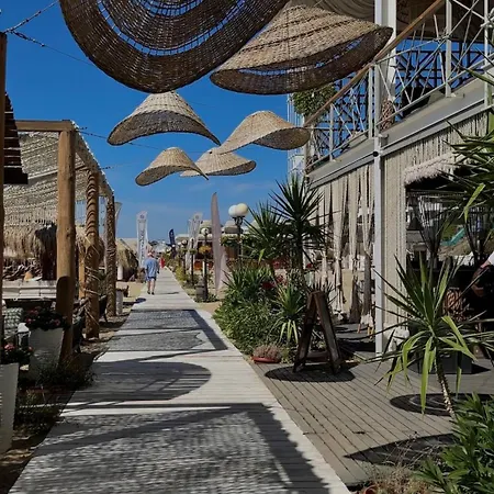 Sea Breeze דירה סבטי ולאס