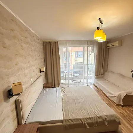 Apartment Sea Breeze *